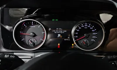 Kia Canival 2023, 80741 км, за 24300000 KRW - фото 8