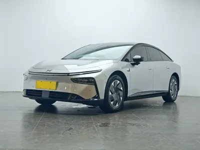 Xpeng P7+ · 2025 год