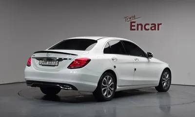 Mercedes-Benz C-Class 2017, 82383 км, за 15990000 KRW - фото 2
