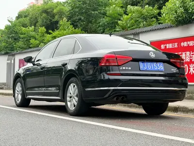 Volkswagen Passat 2016, 110000 км, за 37800 CNY - фото 4