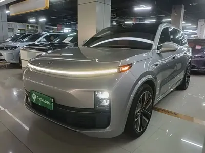 Li Auto Li L9 · 2023 год