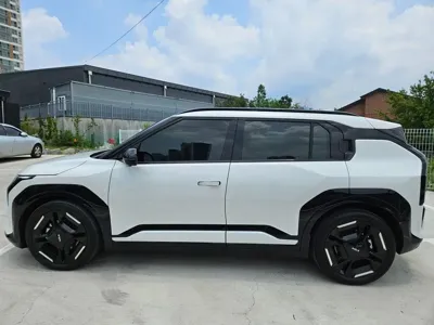 Kia EV3 2025, 37000 км, за 28980000 KRW