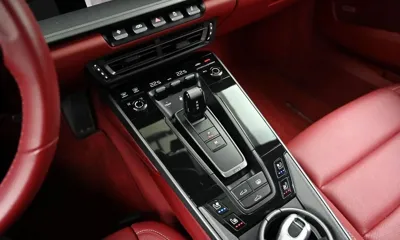 Porsche 911 2024, 15000 км, за 173000000 KRW - фото 9
