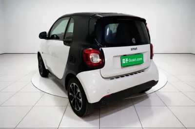Smart Fortwo 2015, 82000 км, за 51997.67 CNY - фото 4