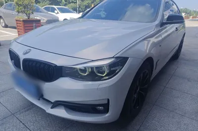 BMW 3 Series GT 2017, 85800 км, за 84254.03 CNY - фото 1