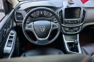 Baojun 560 2016, 62400 км, за 30443.84 CNY - фото 31