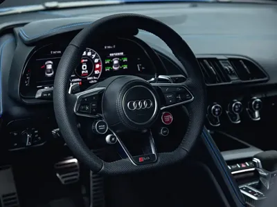 Audi R8 2018, 65000 км, за 990000 CNY - фото 12