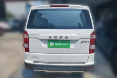 CHANGAN OSHAN X70A 2018, 71500 км, за 34357.86 CNY