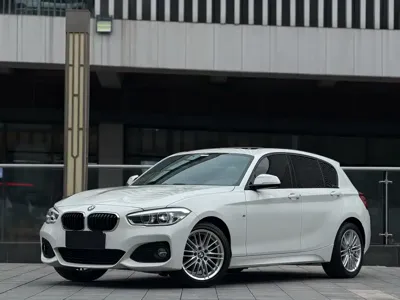 BMW 1 Series (Import) · 2018 год