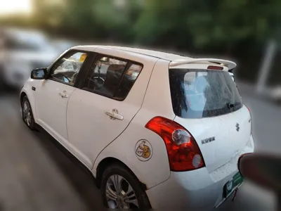 Suzuki Swift 2015, 74900 км, за 29183.68 CNY