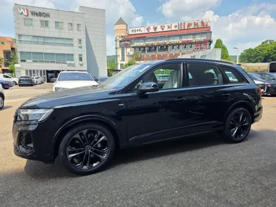 Audi Q7 · 2025 год