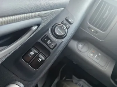 Hyundai Starex 2011, 118800 км, за 10300000 KRW - фото 12