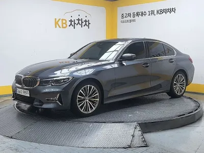 BMW 3-Series · 2020 год