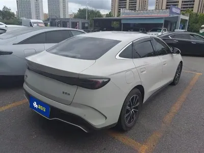 BYD 海豹06 2024, 21800 км, за 71500 CNY