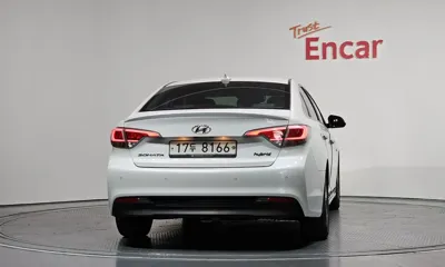 Hyundai Sonata 2015, 175684 км, за 7000000 KRW - фото 4