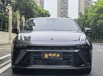 Lynk & Co 03 2025, 11000 км, за 89800 CNY