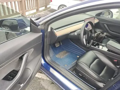 Tesla Model 3 2019, 136400 км, за 89300 CNY - фото 16