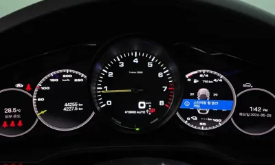 Porsche Cayenne 2023, 44255 км, за 115000000 KRW - фото 8