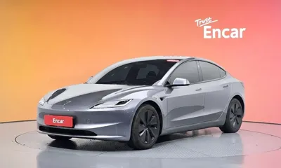 Tesla Model 3 · 2025 год