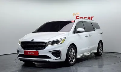 Kia Canival · 2019 год