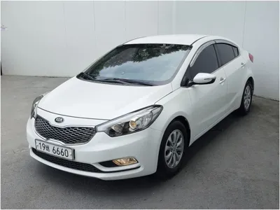 Kia K3 · 2013 год