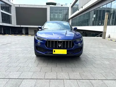 Maserati Levante 2019, 40000 км, за 229000 CNY