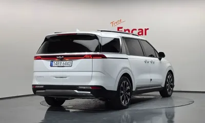 Kia Canival 2023, 47749 км, за 28800000 KRW - фото 2