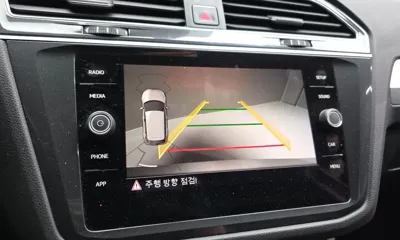 Volkswagen Tiguan 2018, 100268 км, за 16500000 KRW - фото 14