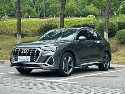 Audi Q3 · 2022 год