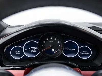 Porsche Cayenne 2023, 26270 км, за 110000000 KRW - фото 8