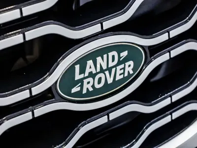 Land Rover Velar 2023, 26200 км, за 240000 CNY - фото 16