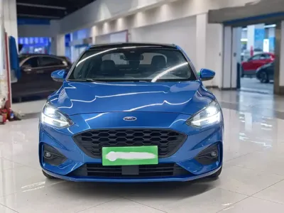 Ford Focus 2020, 73000 км, за 38800 CNY