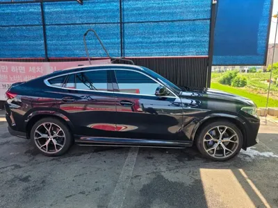 BMW X6 2022, 95800 км, за 55000000 KRW