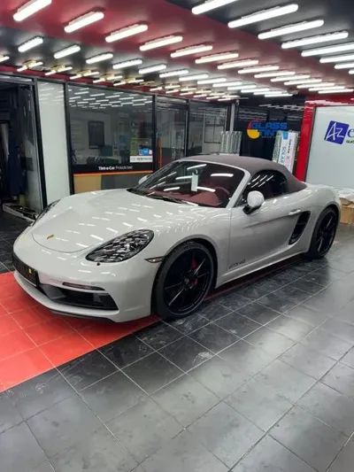 Porsche 718 · 2024 год