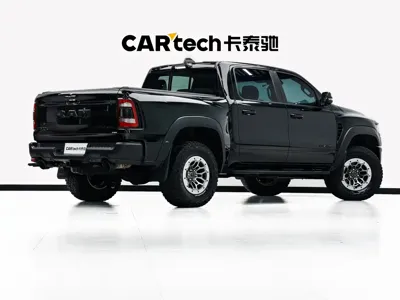 RAM Ram Trucks 2024, 27000 км, за 797000 CNY