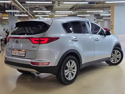 Kia Sportage 2016, 179000 км, за 7900000 KRW
