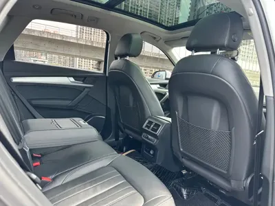 Audi Q5L 2021, 60000 км, за 146800 CNY - фото 10