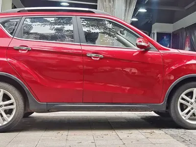 Changan CS35 2015, 140000 км, за 11600 CNY