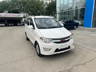Wuling Hongguang 2018, 50000 км, за 19800 CNY
