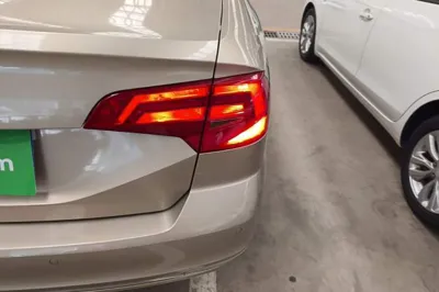 Volkswagen Bora 2016, 77800 км, за 44927.78 CNY - фото 9