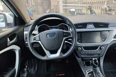 Geely Auto Emgrand 2017, 62300 км, за 38597.47 CNY - фото 9
