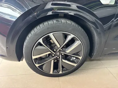 Li Auto Li L6 2024, 55000 км, за 165799 CNY