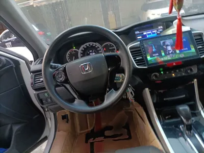 Honda Accord 2016, 69100 км, за 72779.06 CNY - фото 11