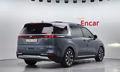 Kia Canival 2021, 167305 км, за 20200000 KRW