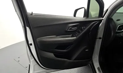 ChevroletGMDaewoo Trax 2017, 119524 км, за 3947.46 USD - фото 24