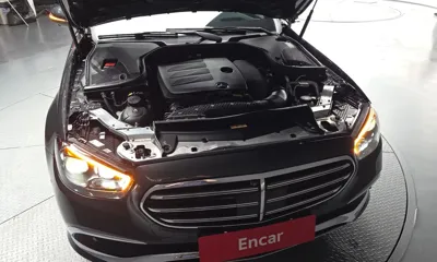 Mercedes-Benz E-Class 2023, 68300 км, за 41800000 KRW - фото 6