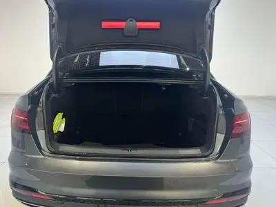 Audi A4L 2023, 51000 км, за 149800 CNY - фото 6