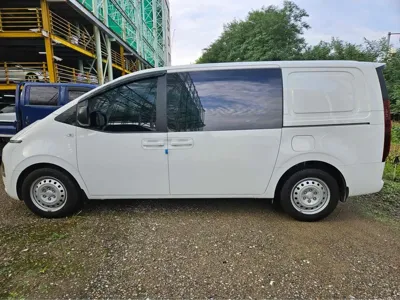 Hyundai Staria 2023, 46000 км, за 21900000 KRW - фото 3