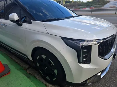 Kia Canival · 2024 год