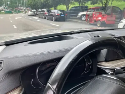 BMW 5 Series 2017, 91000 км, за 114900 CNY - фото 8